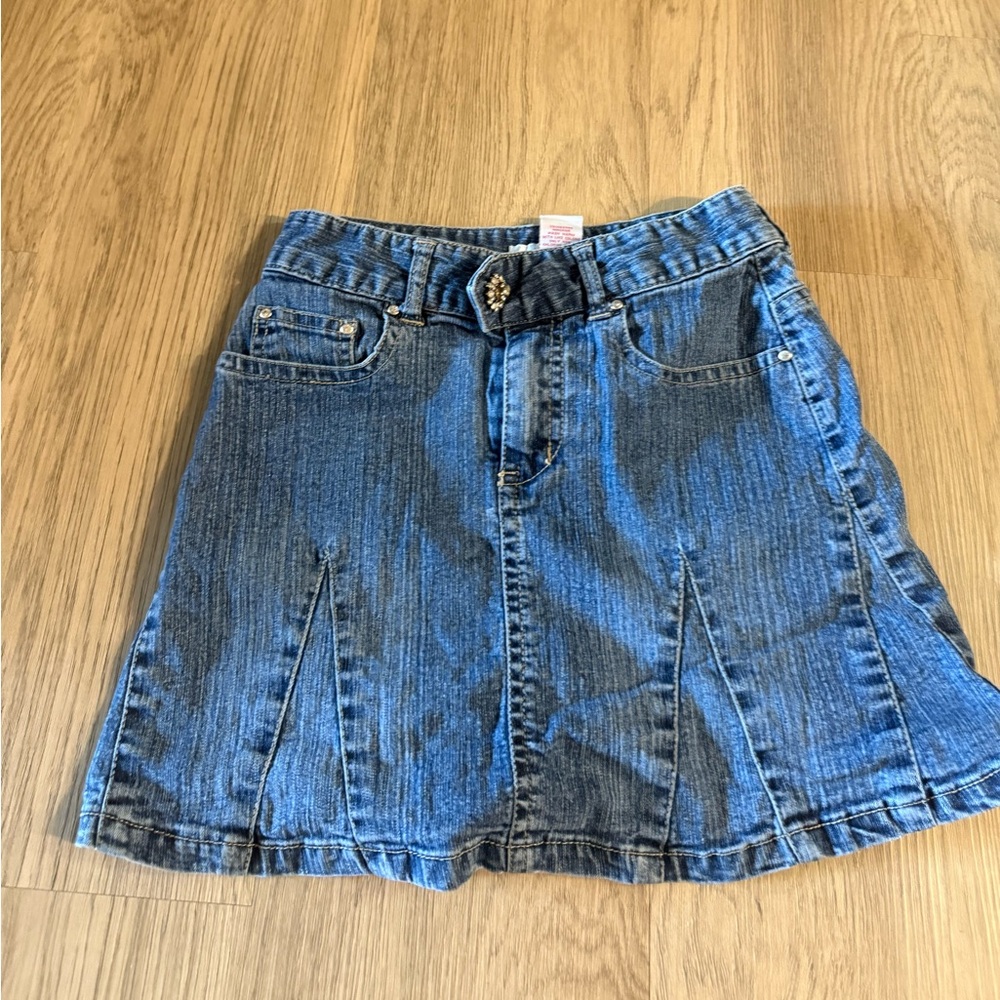 ⭐️Xhilaration Dark Blue Denim‎ Skirt⭐️